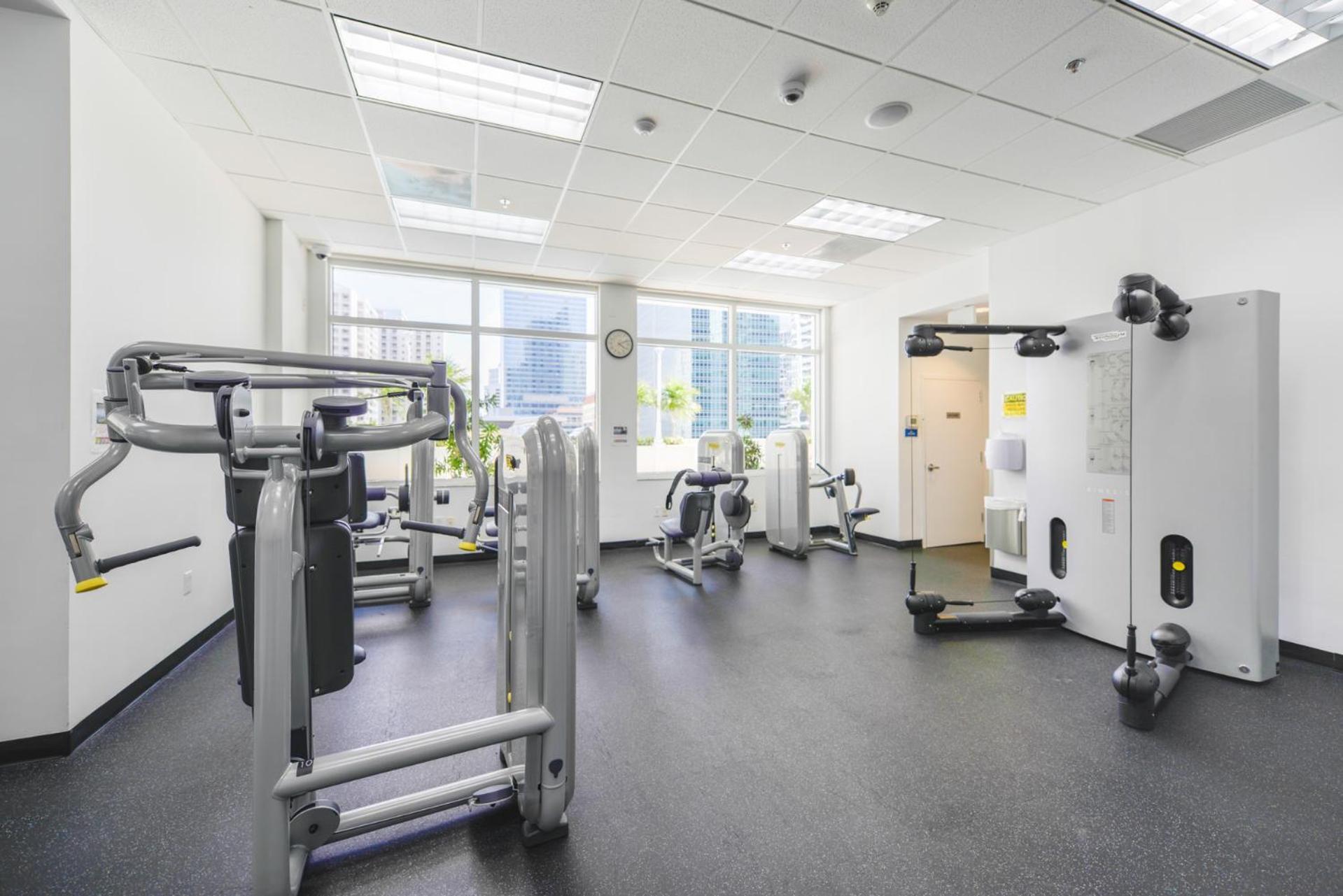 Amazing 3 Bedroom Condo At Brickell With Pool Miami Exterior photo